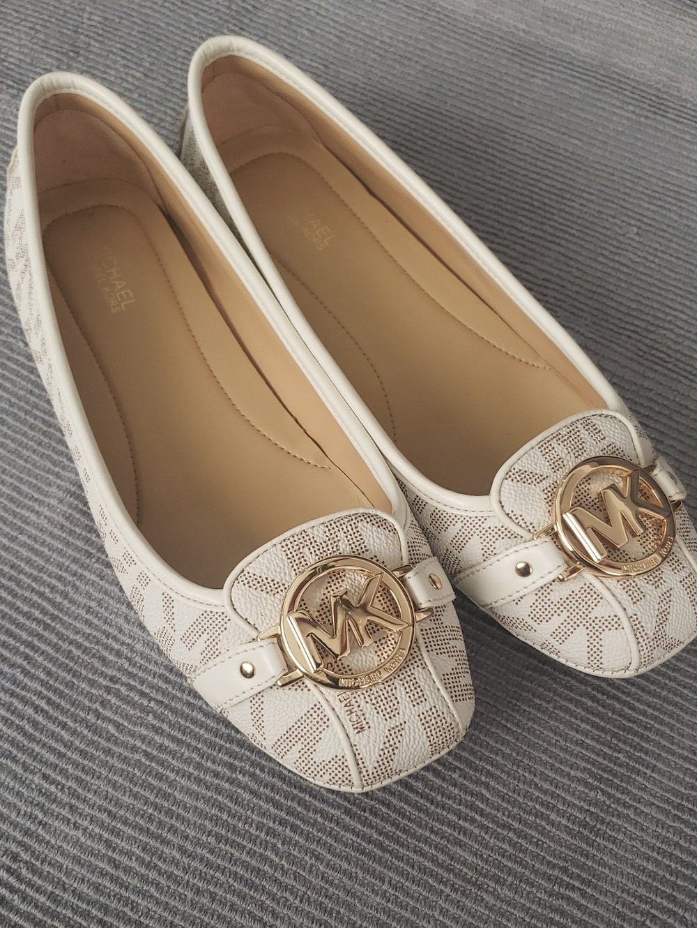 Michael Kors Cream White Logo Ballet Flats with Gold MK Accent